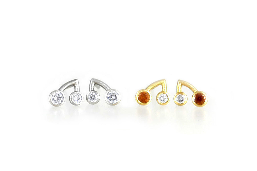Cluster Design Earstuds : Platinum & Diamonds, 18ct Yellow Gold with Sapphires & Diamonds