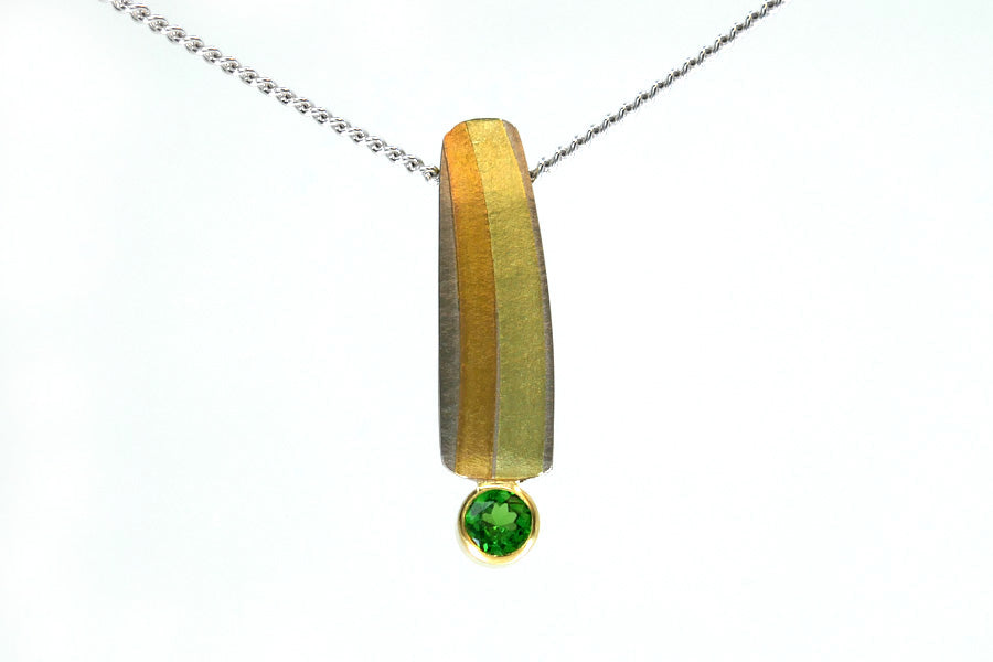 Tsavorite 18ct White Gold Striped Necklace