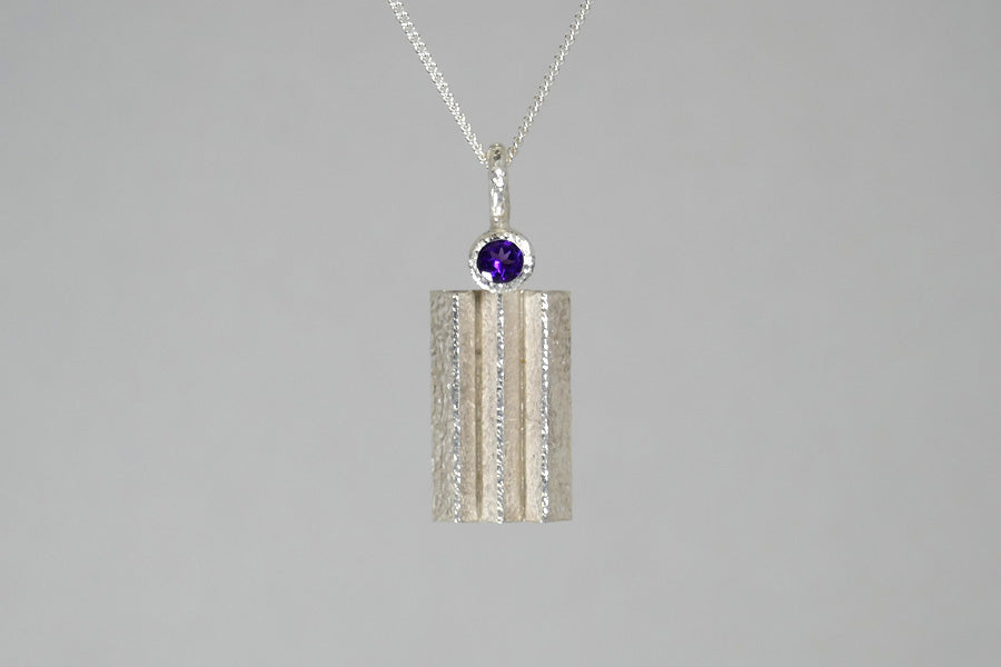 Zigzag Shaped Silver Amethyst Necklace