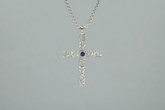 Burred Pattern Silver & Iolite Crucifix Pendant