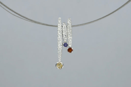 Leaf Design Three Stone Silver Necklace