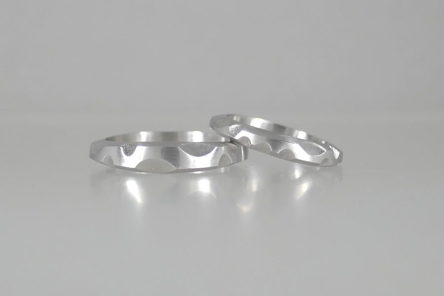 Doublewave Scalloped Design Platinum Wedding Rings