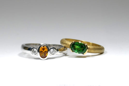 Oval Sapphire & Tsavorite 18ct Gold Ring Designs