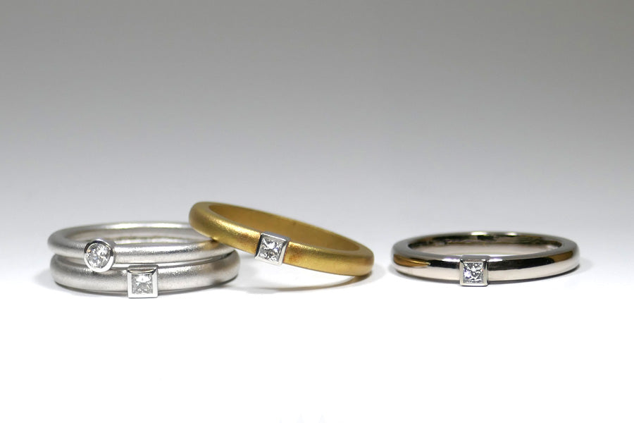 Double & Single Band Diamond 18ct Gold Rings