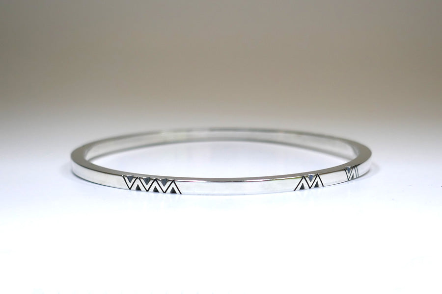 Chevron Pattern Design Silver Bangle