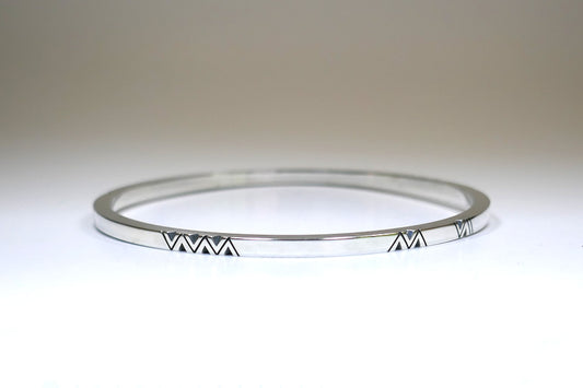 Chevron Pattern Design Silver Bangle