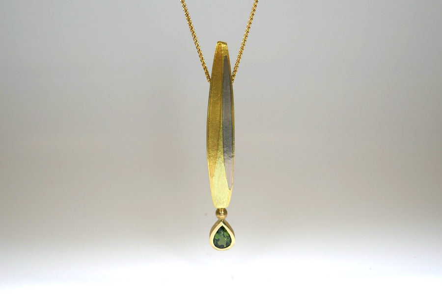 Leaf Design Green Pear Shaped Sapphire 18ct Coloured Gold Necklace