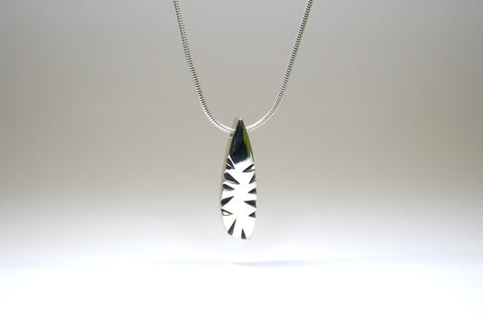 Notch Pattern Long Tear Silver Pendant