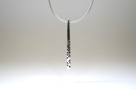 Notch Pattern Silver Straight Bar Necklace