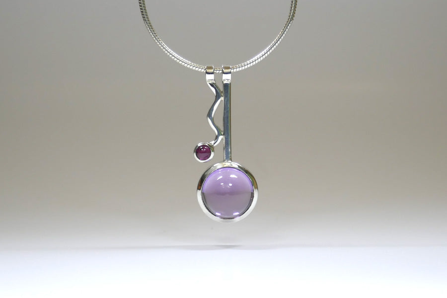 Wiggle Design Amethyst & Garnet Silver Necklace
