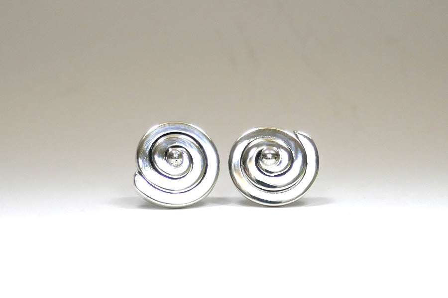 Round Coiled Design Silver Earstuds