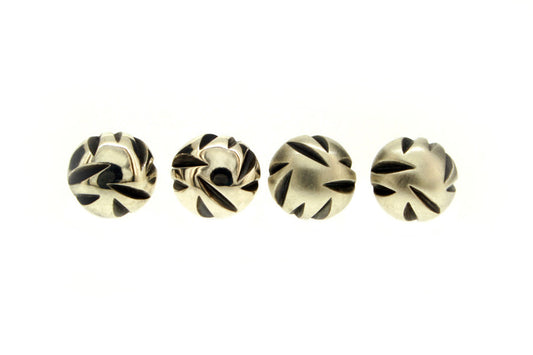 Notch Pattern Round Silver Ear Studs