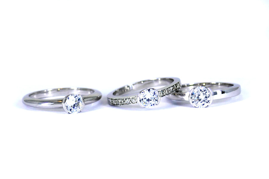 Brilliant Cut Diamond Platinum Engagement Rings