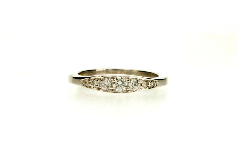 Graduated Diamond Set Platinum Ring