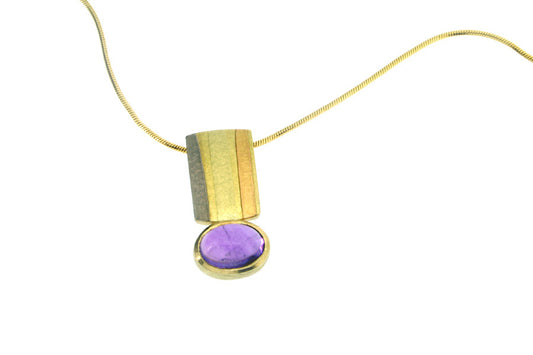 Oval Amethyst 18ct Striped Coloured Gold Necklace