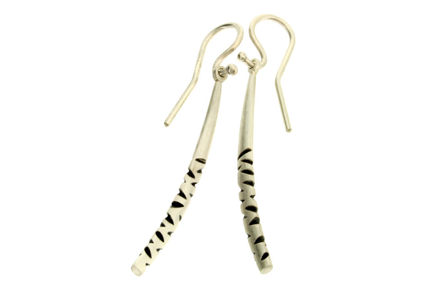 Curved Notch Pattern Silver Earrings